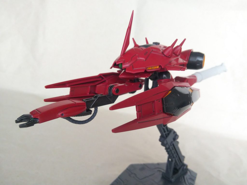 ポイント:ナイチンゲールやシナンジュをイメージ。ビーム砲内蔵サブアームは伸縮式。
主な使用パーツ:旧キットαアジール、バイアラン/ビルダーズパーツのタンク/レギンレイズジュリア