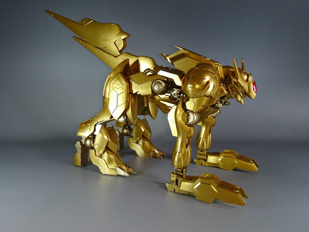 狼座の黄金聖衣–4枚目/制作者：滝 由佳理