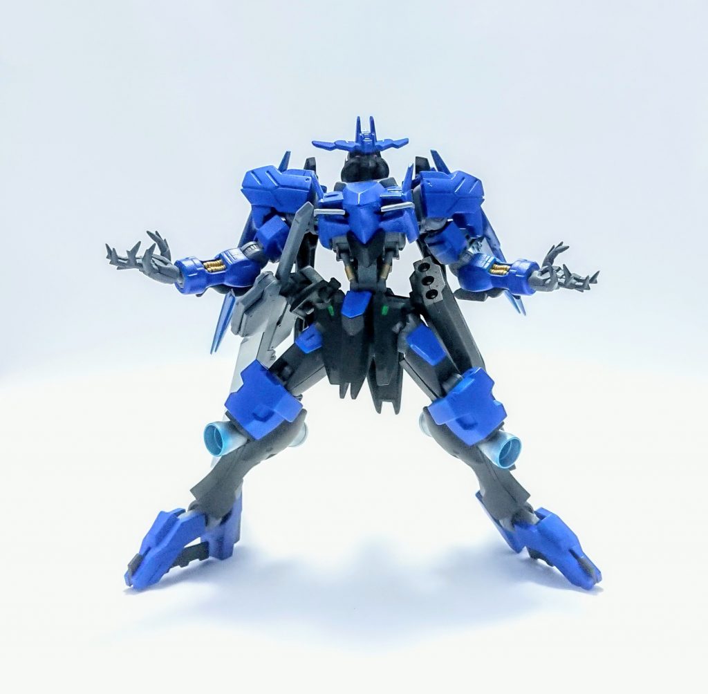 暴走状態のポーズ
バルバドスみたいに暴れてくれそうですね