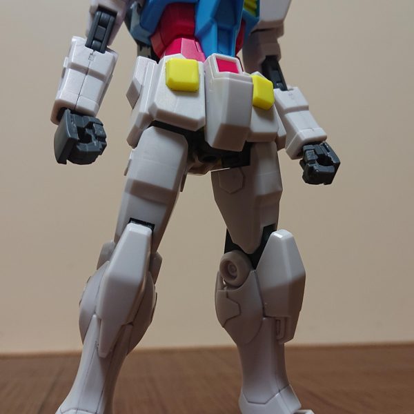 ベースガンダム