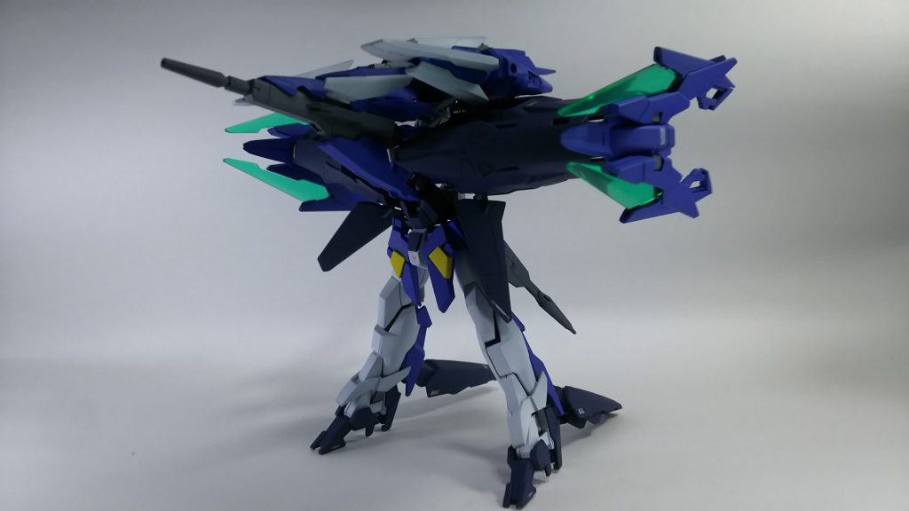 ビグザムモードで。
砲撃形態のような感じです。