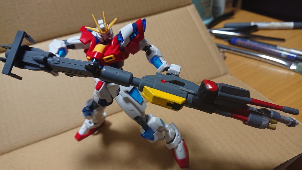 ジャイアントショット長射程モード
二丁の火器を連結させ、長距離射程も狙うことができる形態。小さな的を狙うには非効率な火力がでる(アリを潰すのにダンプカーをわざわざ用いるようなものと開発者は豪語している)ので、戦艦や基地などの掃討に適している。機動力0、狙っている最中は無防備ということで実戦での使用例は稀である。