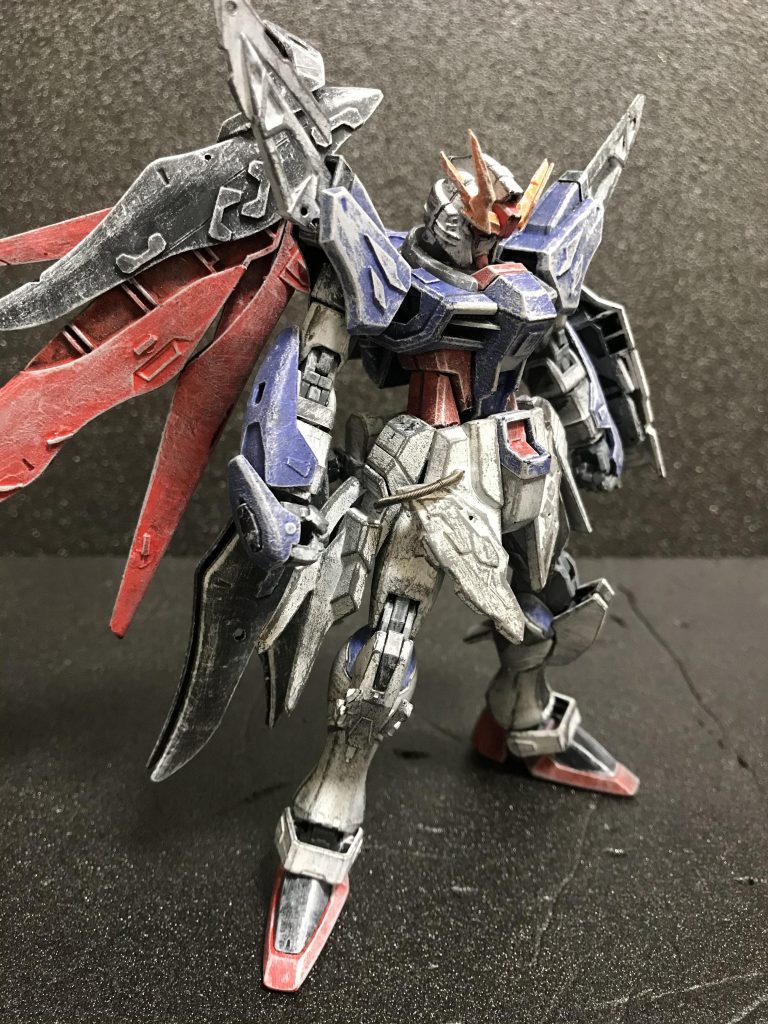 アップ。やっぱ主人公機は良い。
・・・あれ?・・主人公機でいいん・・・だよね・・・?誰?・・あのOPの青い羽のなんか自由みたいな名前の(°_°)ヽ( ̄д ̄;)ヤメロ