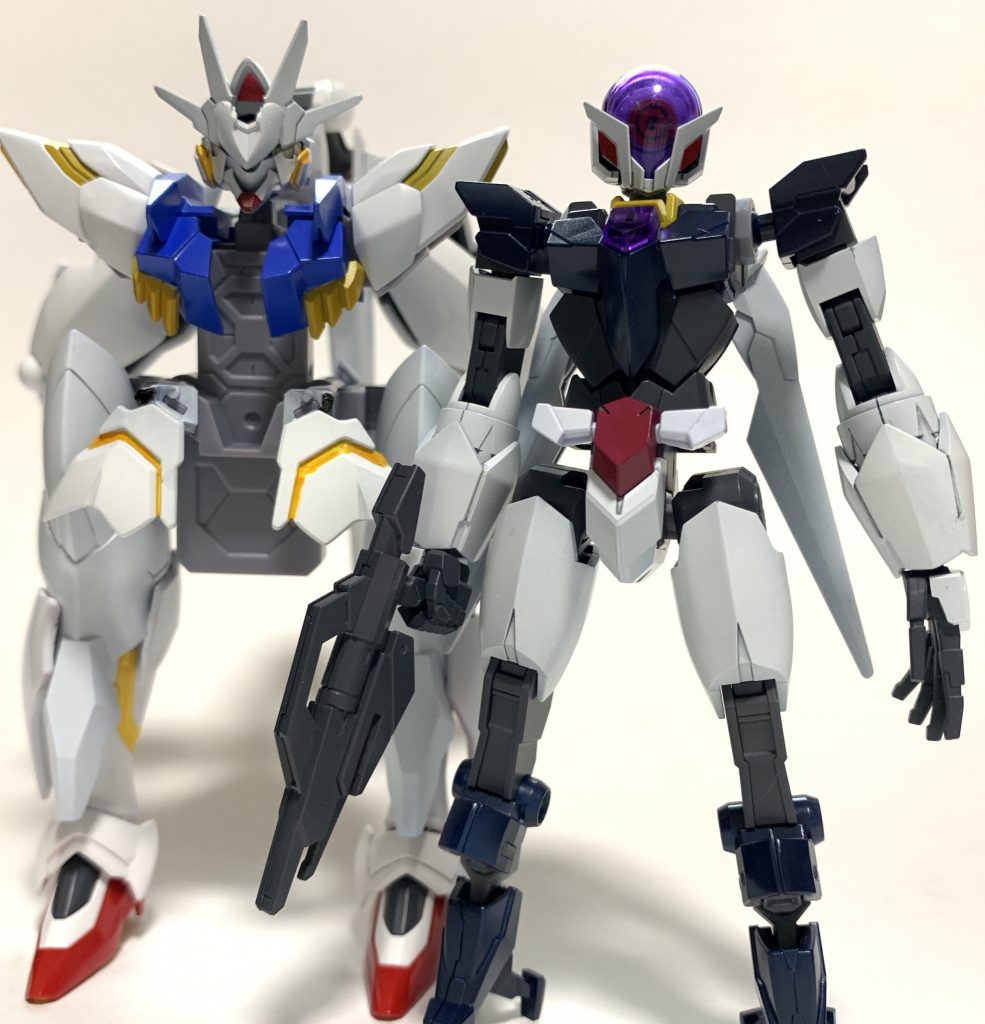 レギルスアーマーとアルスコアの状態に分離可能です