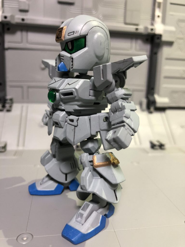 軽装状態、側面。