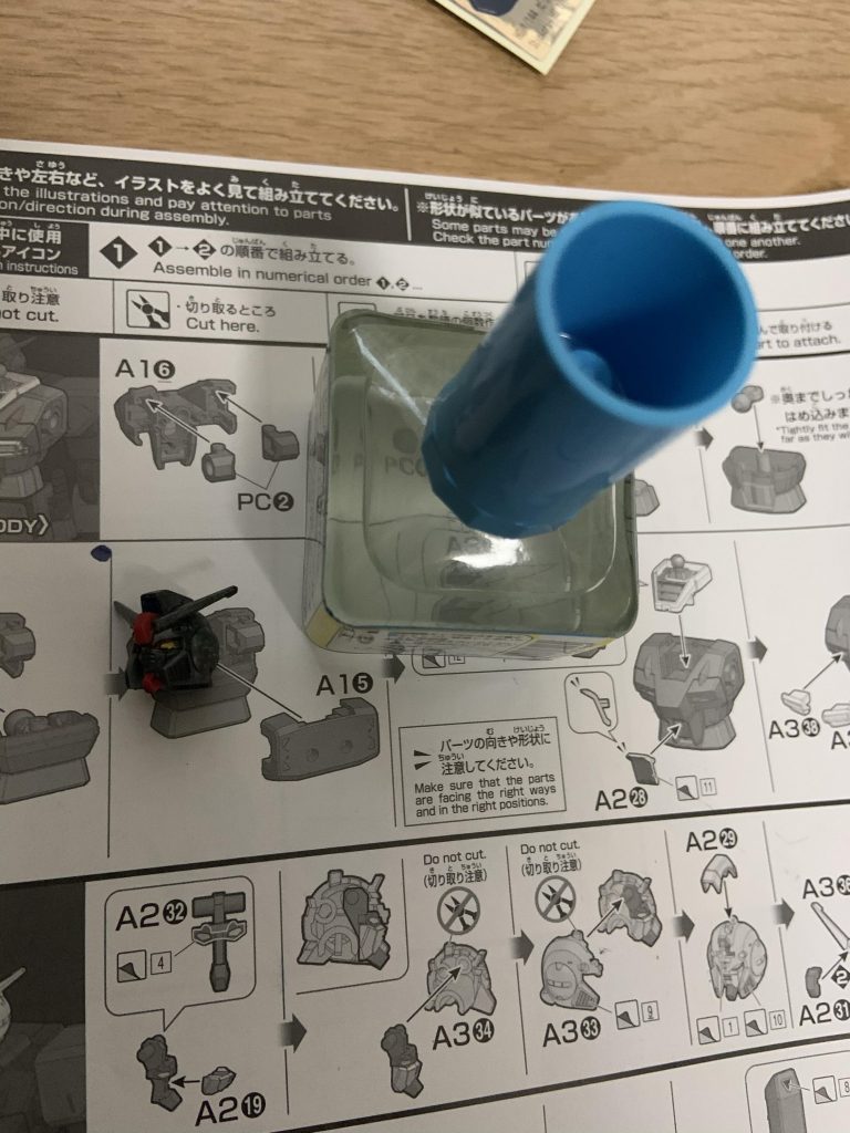 ヘッドアンテナ接着と塗装