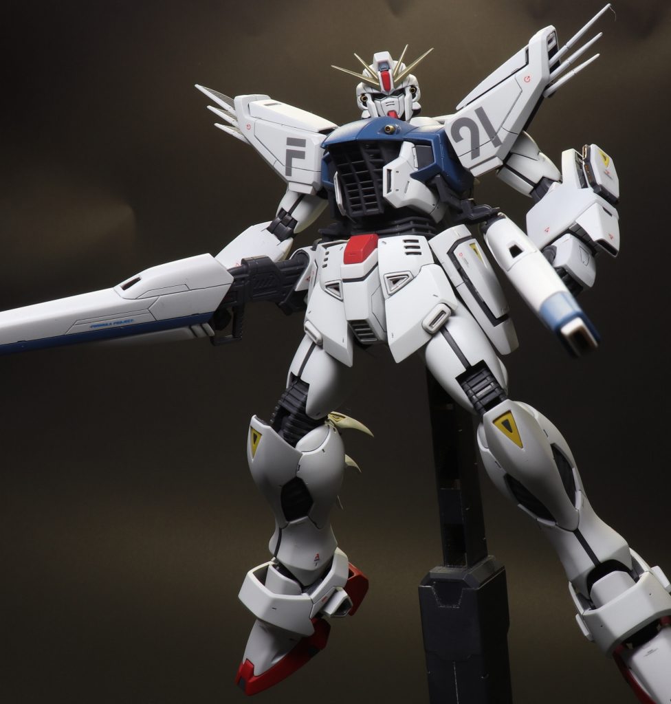 閲覧ありがとうござ…でも渡した時の反応は見たいもんじゃないですか、人ってそんな生き物でしょう。出来はまぁともかくとしてね、面倒な世の中になったもんですね囧rz
てかモノアイ暗いなこれ