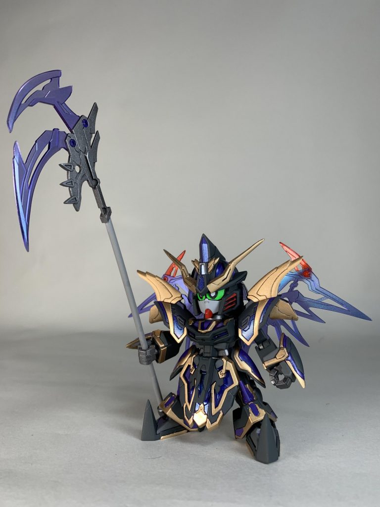 武器の連死双鎌は柄を大幅に延長。