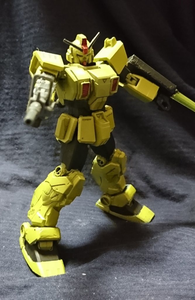 写真右側のダクトはランナーパテで複製したもの