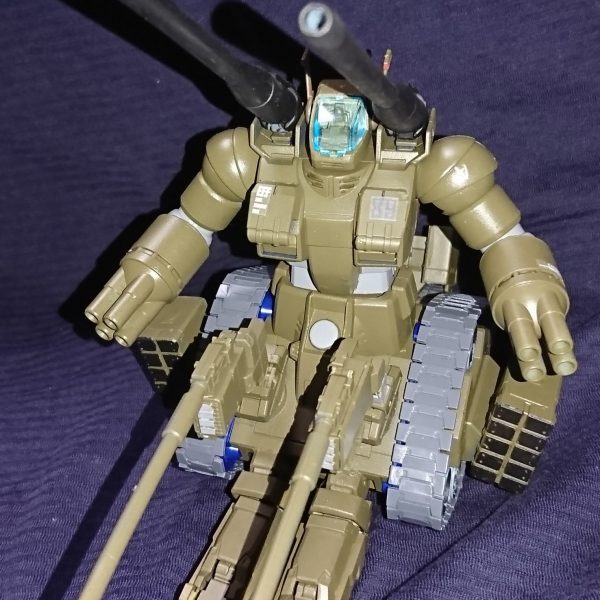 ガンタンク重装型(アリーヌ・ネイズン機)