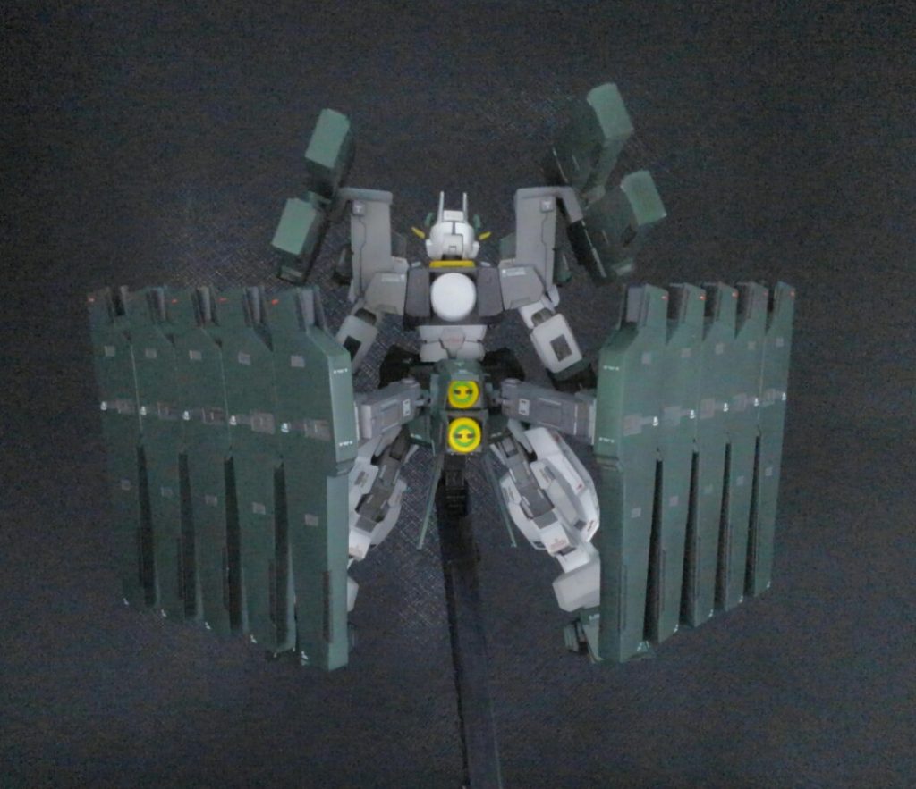 ガンダムサバーニャ最終決戦仕様–3枚目/制作者：布団大魔王