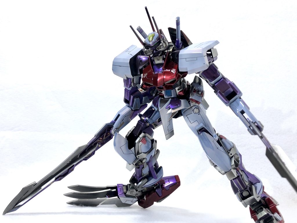 アクションポーズ何枚か。意外とこっちのモードの方が安定感があります。