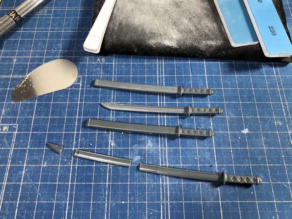 MSGの刀を加工。