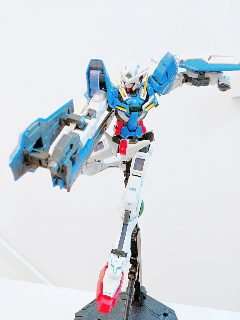 GNソードのライフルモードです。これはこれでまとまったフォルムでカッコいいですね。