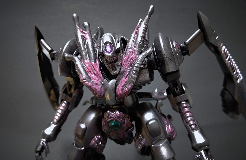 その目は確実にこちらを捉えている…
はたして彼らと「対話」出来るのだろうか?