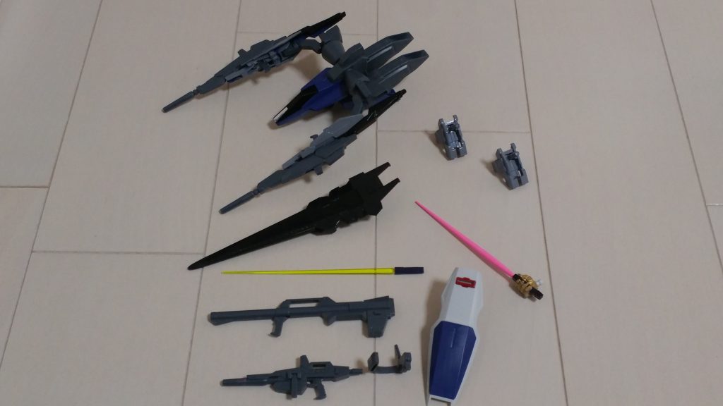 武器類  
ビルドブースターMk-Ⅱ
キャノピー(デルタのシールド)
バインダー×2
一体型ビームサーベル
セイバー(黄色のビームサーベル)
ガンダムMk-2の武器(バズーカ,バルカンポッド,ビームライフル,シールド)