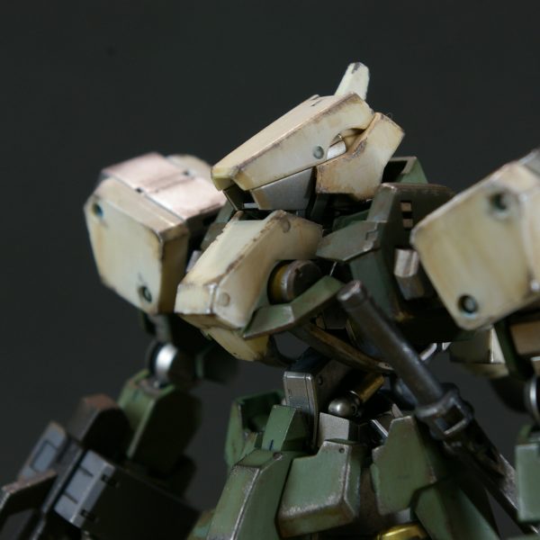 パチ組みグレイズ改で汚しを楽しむ