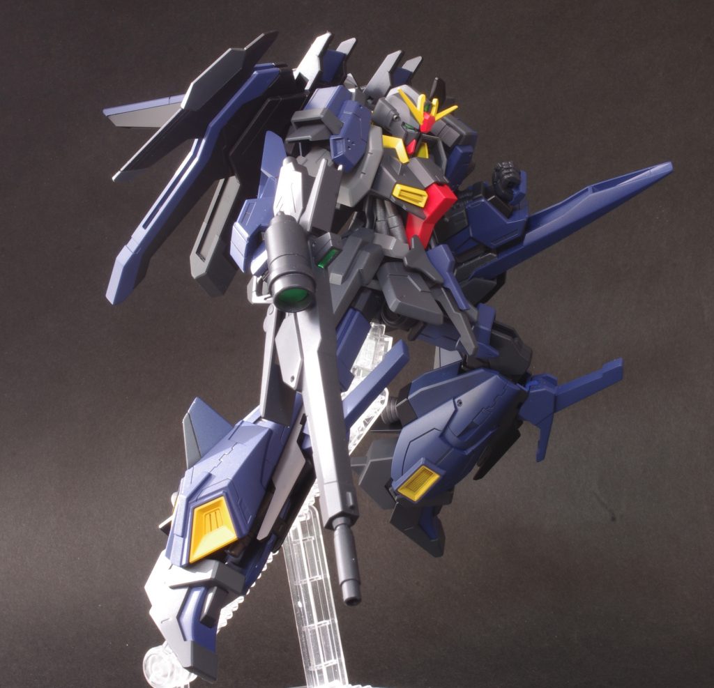 塗装はラッカーです。今回はがっちりベタ塗りです。