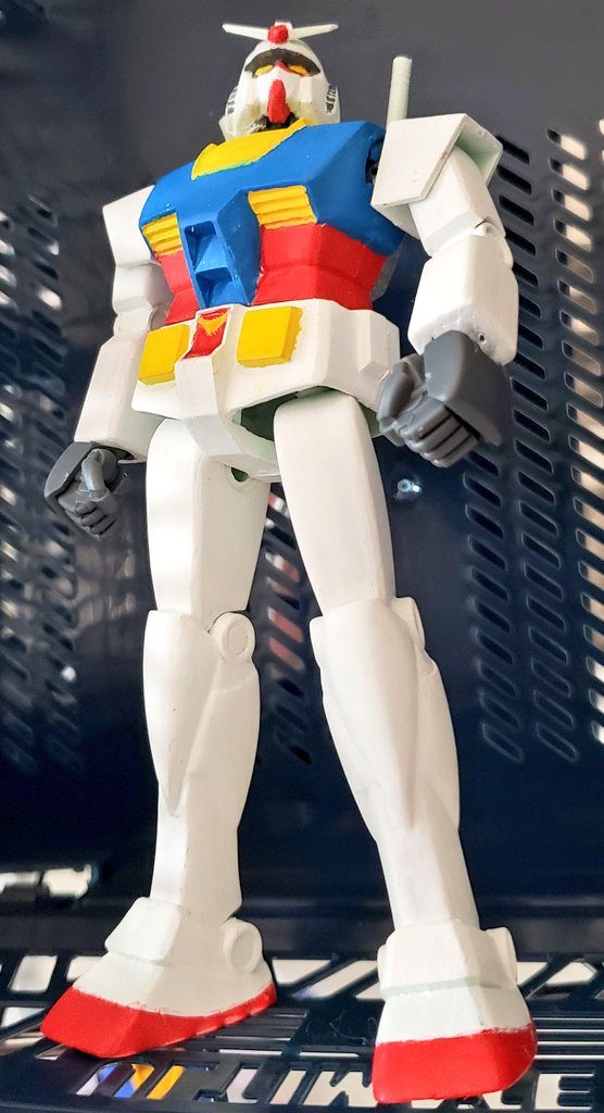 1/144 ガンダム–2枚目/制作者：統覇已叶