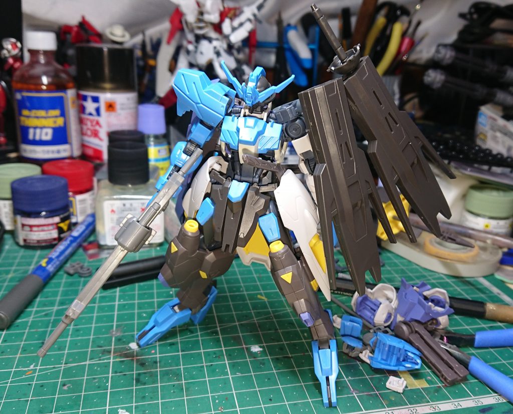 変に迷ってブロック遊びみたいに何度も何度もいじって今の形に...