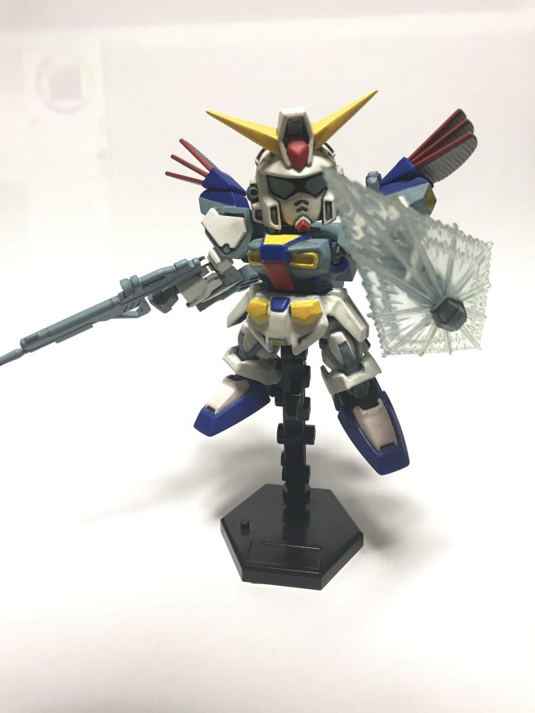 F90 Vタイプ。BB戦士附属のVタイプのパーツを延長して装着。ビームシールドはデスティニーから流用