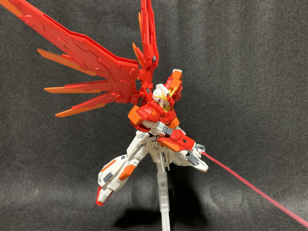 懐に飛び込み斬撃!当たらなければどうということは無い!