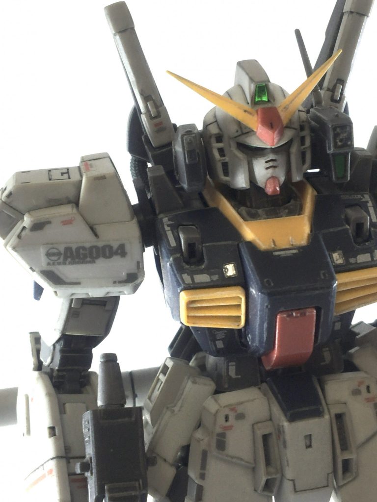 胸のセンサーは目立って気になるんで取っちゃいました。