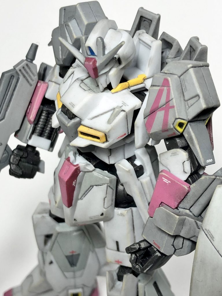 モールドの彫り直しに一番時間がかかりました。ウェザリングはかなり軽めです。基本的に加工はしてませんが、アンテナだけは少しとがらせました。