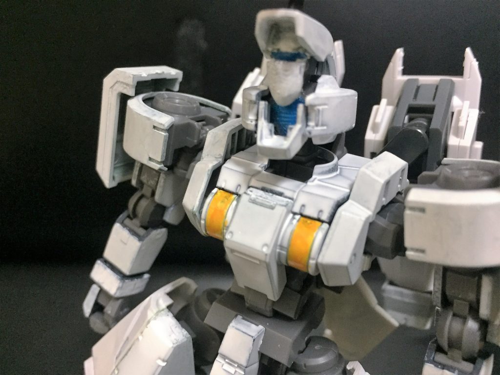 マスクの下にはリーオー顔っぽくなってます