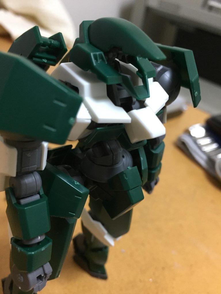 頭部の内部センサーは丸々くり抜きました