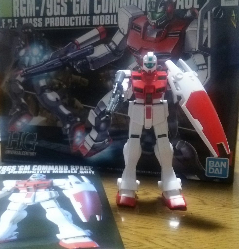 次の週、ジム系のキットが作りたい衝動が
で、ジムコマンド宇宙仕様を作った
ジム系の中ではこのシルエットが好きかも