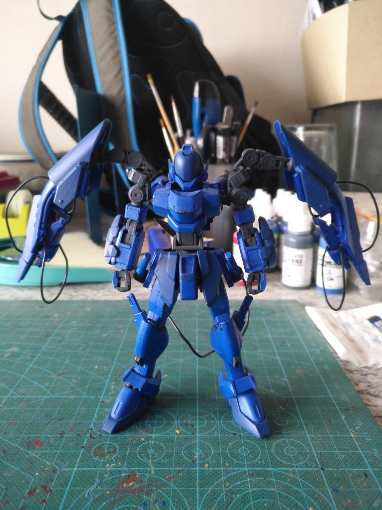 研究をすすめると、赤いオーラが”機体のエネルギーを消耗するによって生じるもの”だけではなく、
”機体のエネルギー消耗するによって、残りのエネルギーを赤いオーラに変換していく”ことを判明した= =

（例を引くなら、プラフスキー粒子をUBしか使えない専用粒子に変換すること= =）