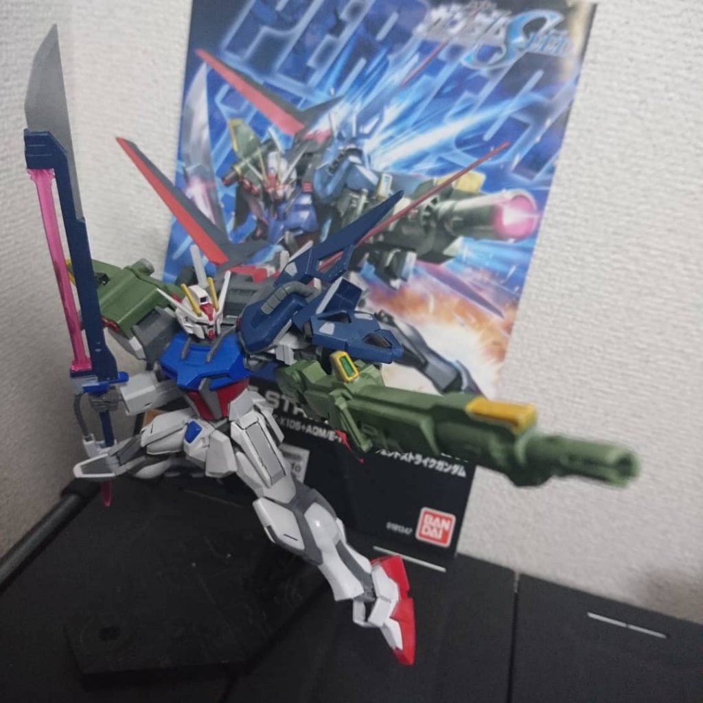 説明書絵の再現
アグニは効くぜぇ!
装備もりもりなのいいですね
ソードストライカーの部分はスカイブルーがなかったので別の色で再現