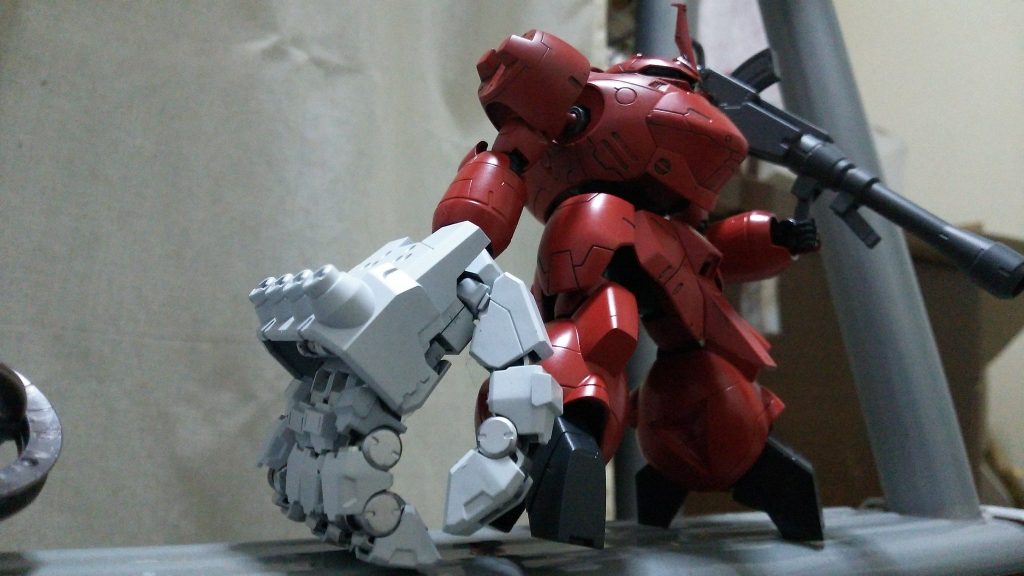 発売してすぐに買いに行った思い出が…

その模型屋さん今は無いんですよ(;_;)