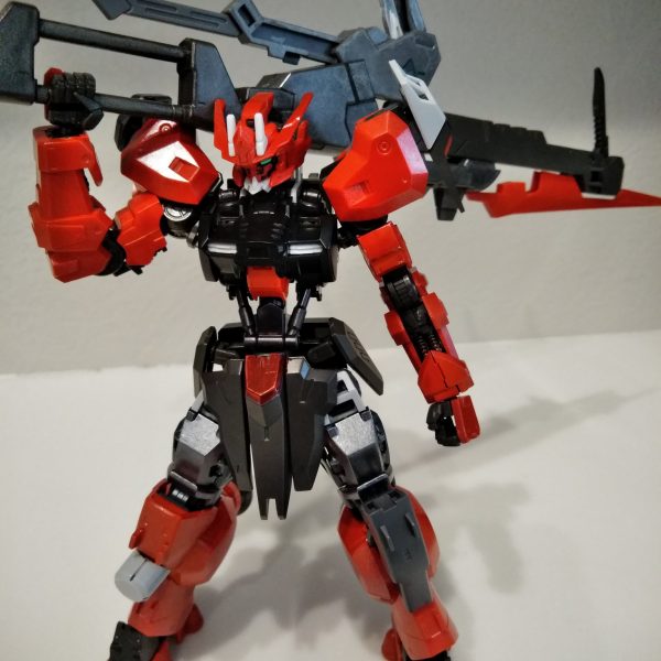 ガンダムアスタロト　レウス