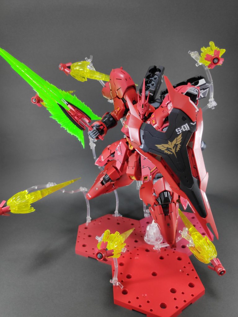 RG サザビー–4枚目/制作者：バケタ