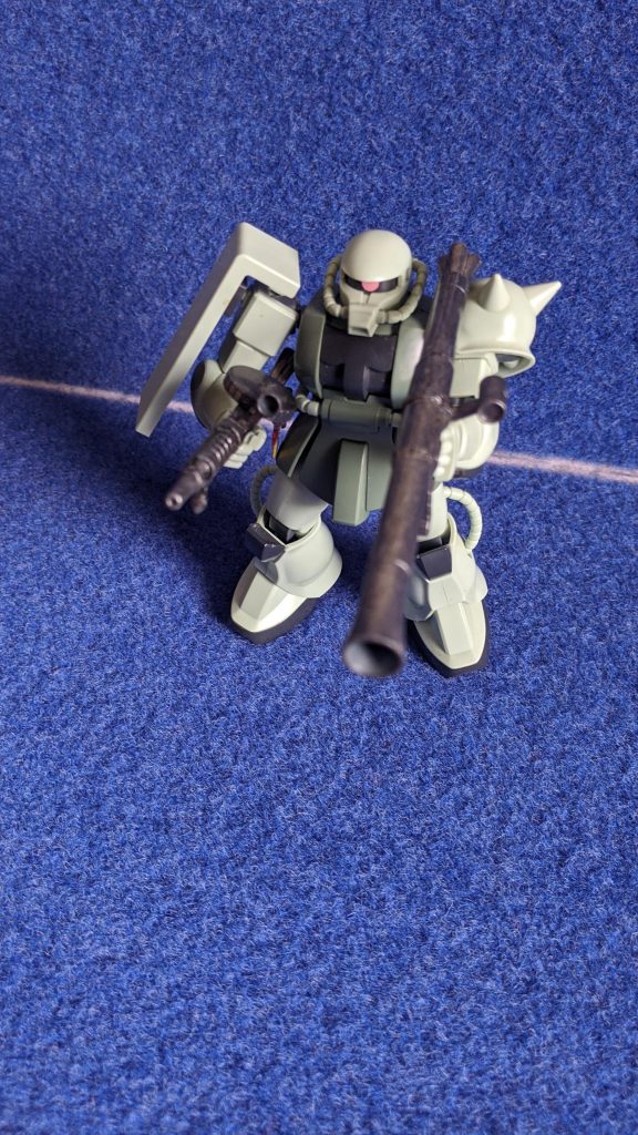 ザクⅡ
普通のザクⅡ。