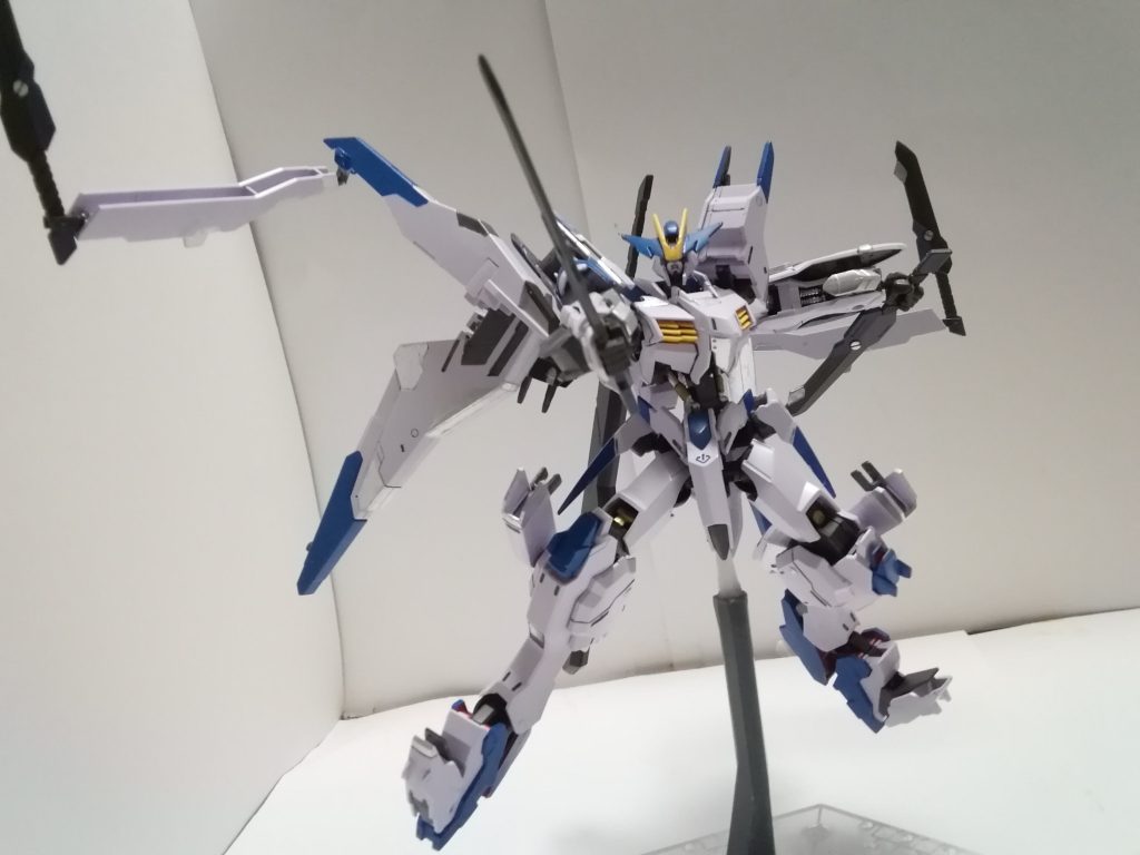 サブアームを展開するとこんな感じ