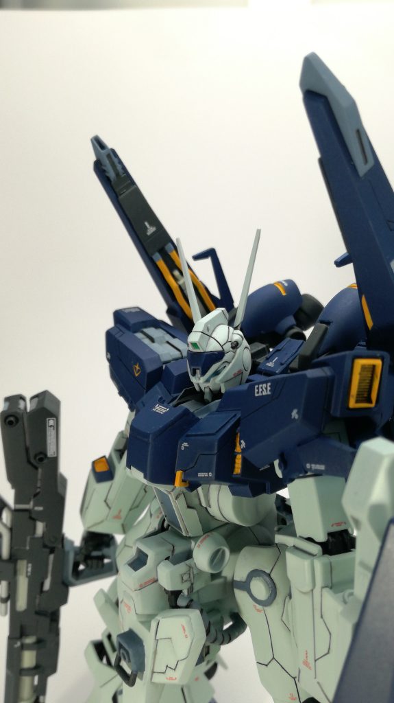 腰回りのメカメカしさがお気に入り。