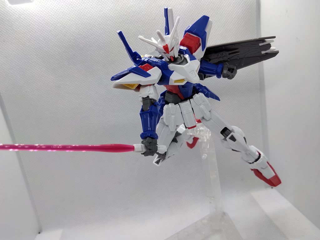 箱絵ポーズ
箱絵もカラーでカッコよかった！