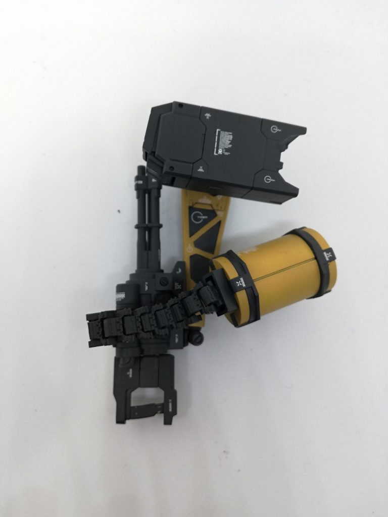 武装用バインダー収納時