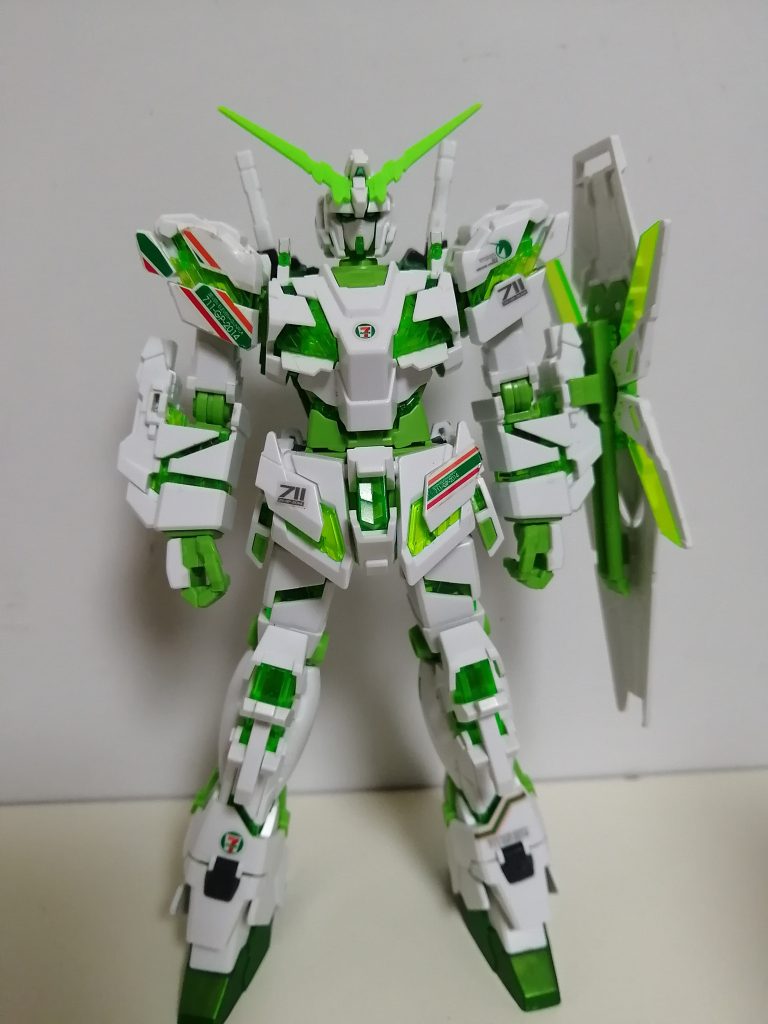 ユニコーンガンダム セブンイレブンカラー–3枚目/制作者：RGZ95-319