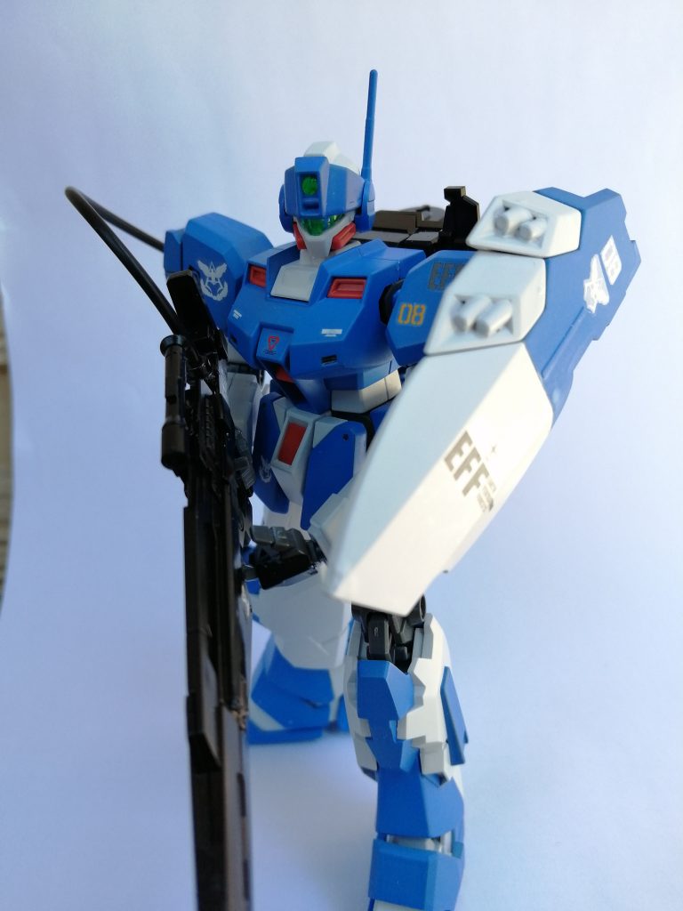 すらっと構えてらっしゃいますw