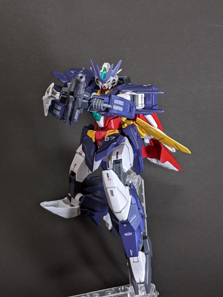 ロックオンのガンダムやジム砂ツーなどなどロングライフルなど持った機体好き。
18話のライトニングガンダムみたいな構えとか、意味深な描写やアルスアースリィーとの戦闘シーンでめちゃあつでしたね。