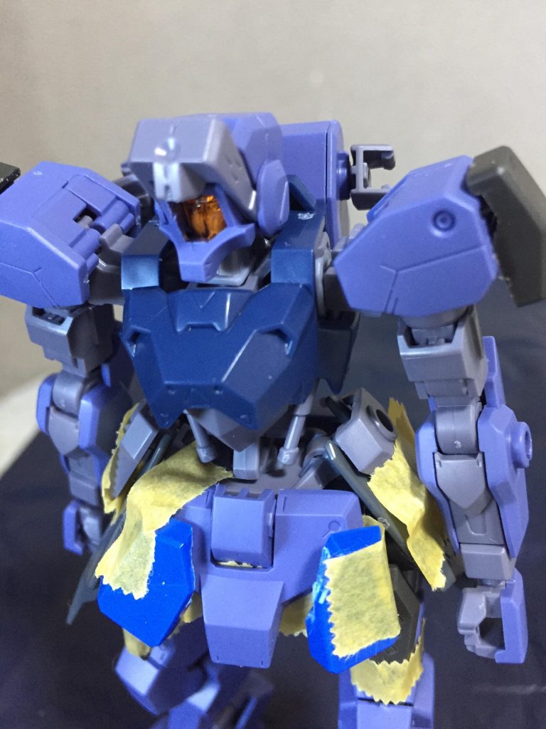 メインカメラはブレイヴの顔のクリアパーツに置き換えてリーオー顔になりました。