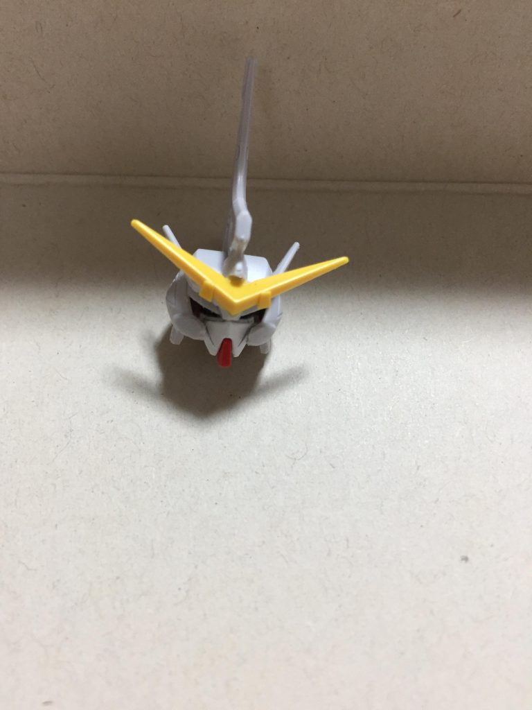 殺気立ったキマリストルーパーの顔はやめて、優男顔なデュナメスに変更