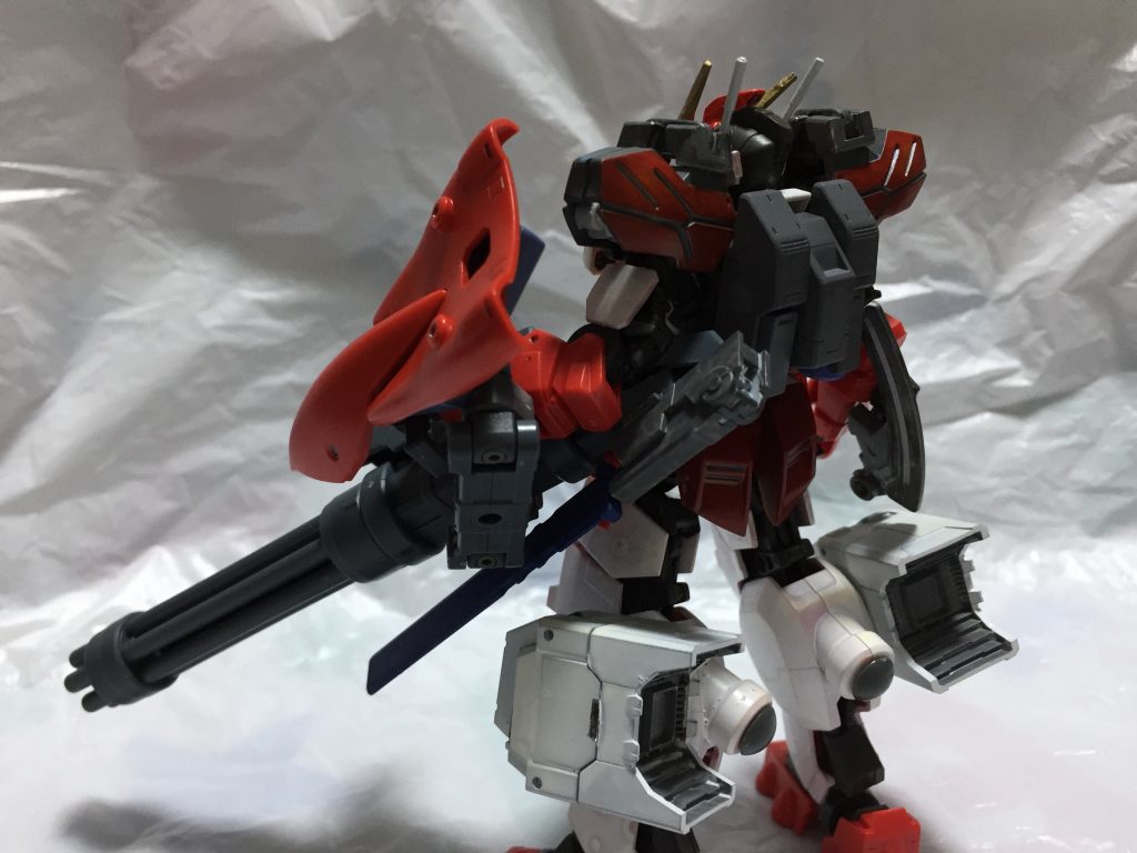 決戦装備
パッと見わかりませんが、ガトリングの裏にこっそり装備