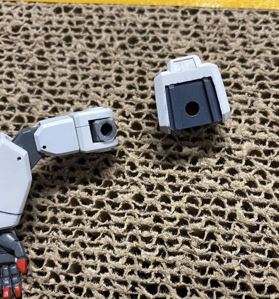 肩アーマーの独立化