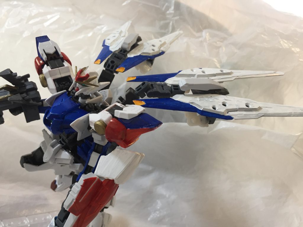 バインダーの開閉はもちろん、後方への展開も出来ます。