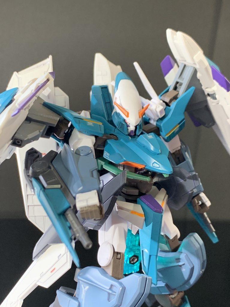 スローネ自体あまり可動域は広くないのでその辺りは仕方ないですね。。笑